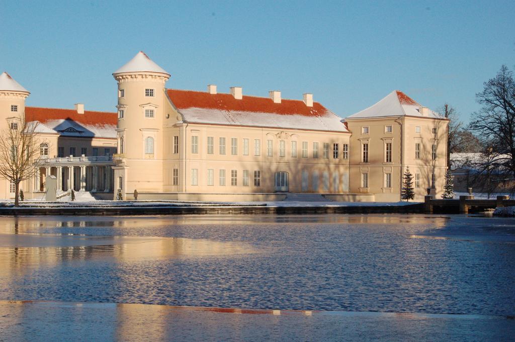 LoggiaHaus Schloß- und Seeblick Apartment Rheinsberg Exterior foto