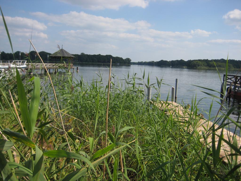 LoggiaHaus Schloß- und Seeblick Apartment Rheinsberg Exterior foto