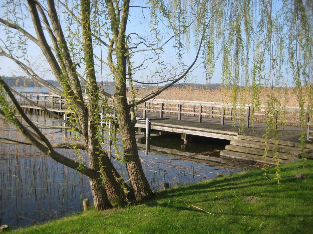 LoggiaHaus Schloß- und Seeblick Apartment Rheinsberg Exterior foto
